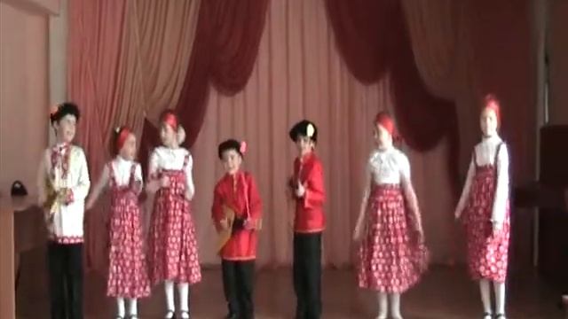 Вятские частушки (исполняют 1а кл) 2012.avi смотреть онлайн