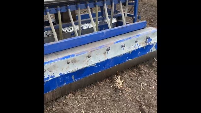 Посев Редиски в теплице станком ,Селеста смотреть онлайн