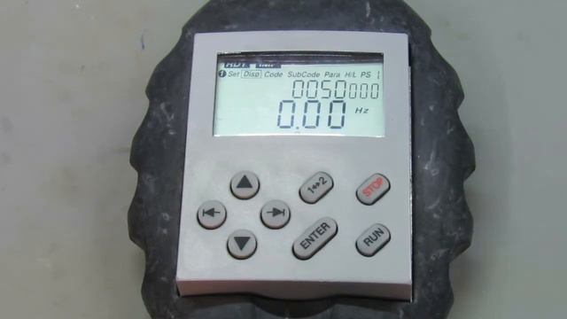 Frequenzumrichter Lenze 8200 Vector - Lenze Werkseinstellungen Laden