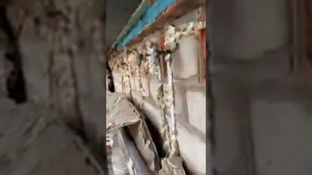 Фасад после пожара утеплённого дома пенопластом