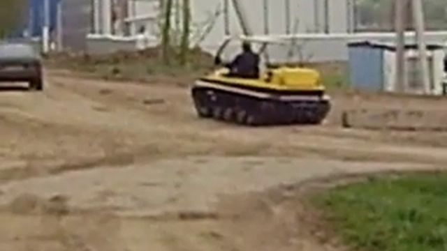 Самодельный вездеход из Дмитрова смотреть онлайн