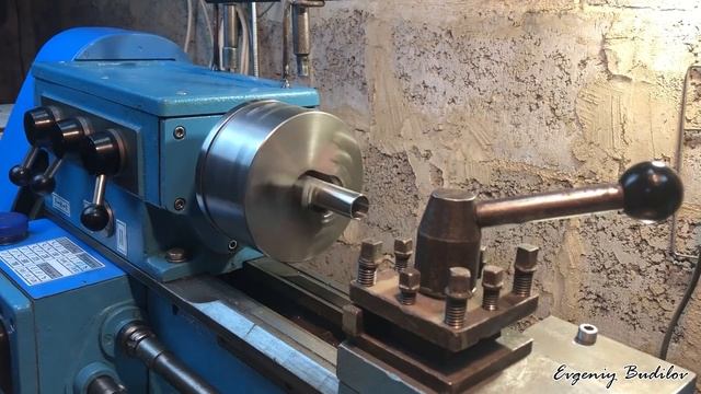 СКОБЕЛЬ (кородёр, струг) из старого пильного диска смотреть онлайн