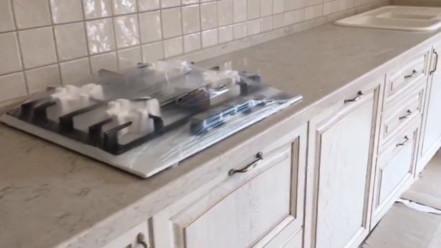 Столешница из кварцевого агломерата Caesarstone 6616 Cascata смотреть онлайн
