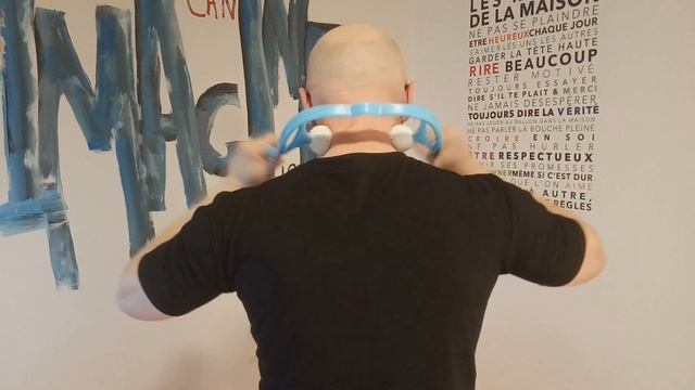 РУЧНОЙ МАССАЖЕР ДЛЯ ШЕИ С АЛИЭКСПРЕСС ОБЗОР ШЕЙНЫЙ МАССАЖЕР-ДУГА С ШАРИКАМИ смотреть онлайн