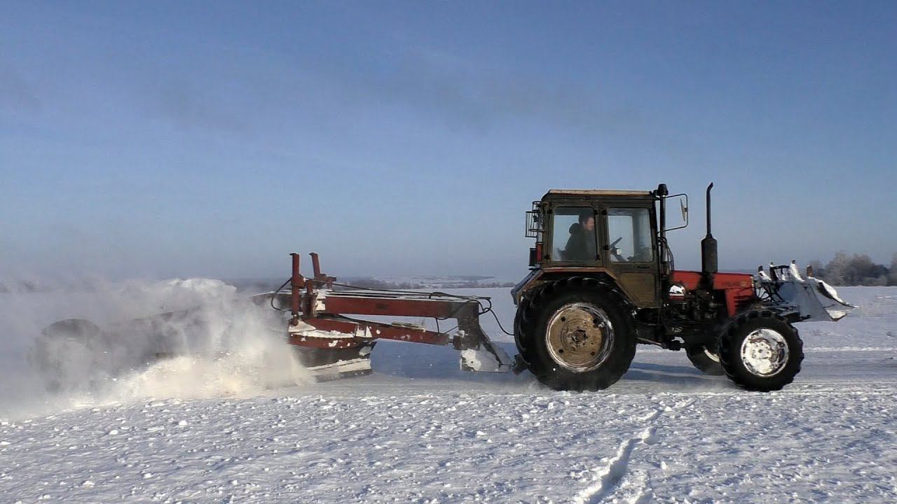 Первый выезд и расчистка дорог грейдером! смотреть онлайн