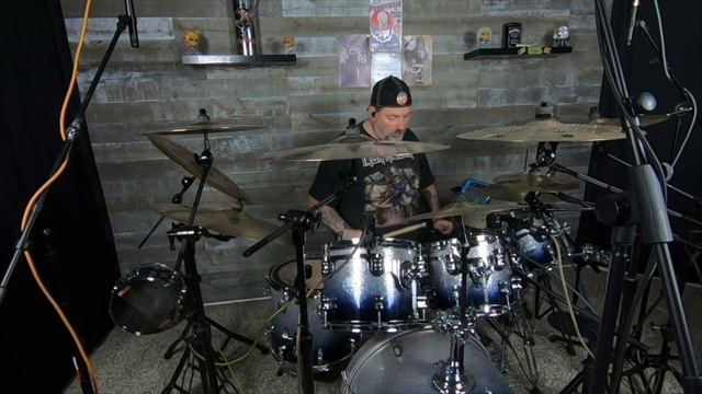 Phantom Of The Opera - Iron Maiden (Drum Cover) смотреть онлайн