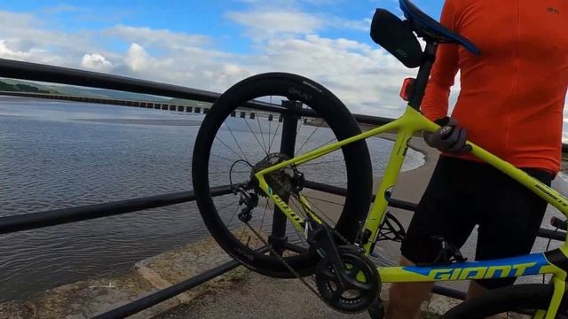 HUNT 50mm WHEELS FREEHUB SOUND - SPIN TO WIN - SPIN TO THE SEA - GIANT TCR ADVANCED смотреть онлайн