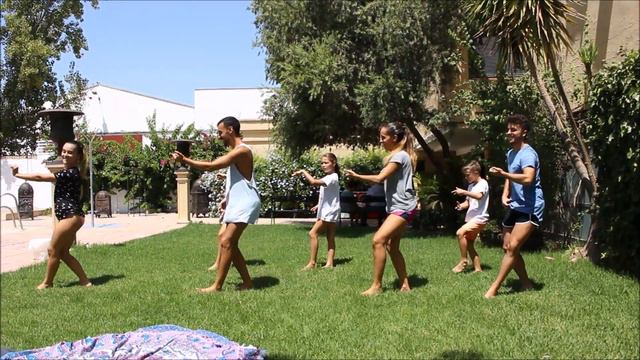 Zumba Fitness - Muchas Flores - Rosario Flores | Jesús Y Sandra