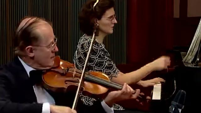 David Diamond Trio 1st Movement Sample performed by The Verdehr Trio смотреть онлайн