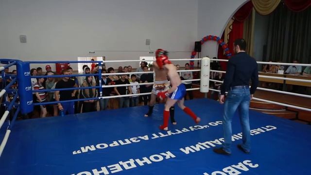 Кикбоксинг в Сургуте 11-12.04.2015 18 смотреть онлайн