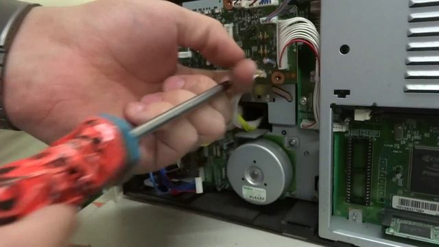 Kyocera FS-1010 FS-1030D FS-1118 versetzter ausdruck Fehlerbehebung. смотреть онлайн