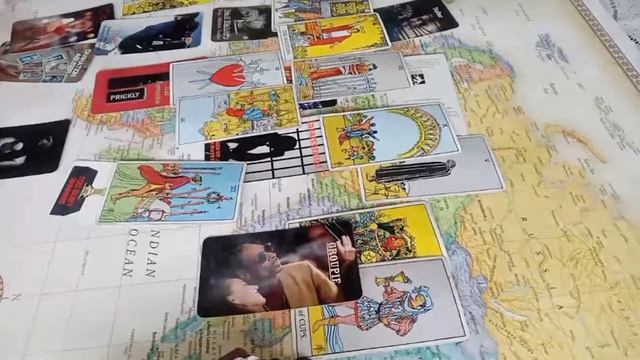 Map Reading #intuitivedownloads, #tarot, #oracle, #indotarot смотреть онлайн