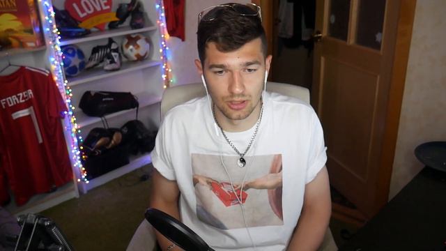 ПРОТАЩИЛ FUT DRAFT ОДНИМ ИГРОКОМ! смотреть онлайн