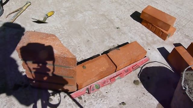 кладка эркерного угла из кирпича..как учили ..нивок 111 смотреть онлайн