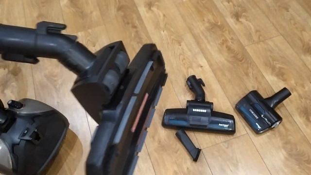 Пылесос SAMSUNG VC15K4169HD/UK. Честный отзыв. смотреть онлайн