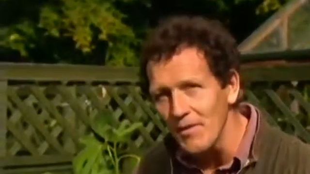 Gardeners World S 38 E 31/40 (Oct 14, 2005)
