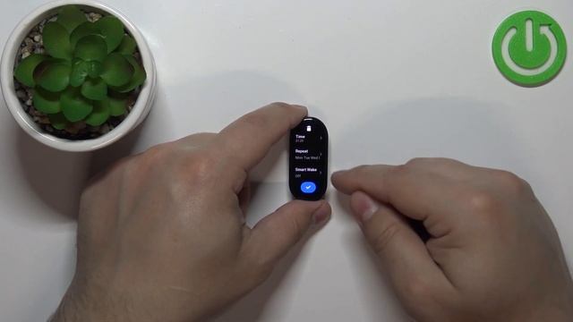 How to Set Up Alarm Clock in Xiaomi Mi Band 7? смотреть онлайн