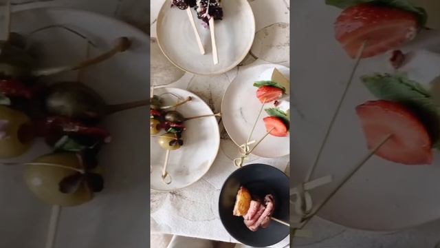 Сет с гастрономическими с тапасами на свадьбу смотреть онлайн