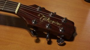 Порвалась струна на гитаре, как починить (связать струну)