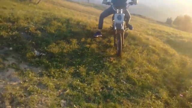 Їзда на підбайку смотреть онлайн