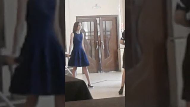 Девочка классно поёт смотреть онлайн