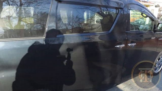 Toyota Alphard Hybrid X 4WD 2014