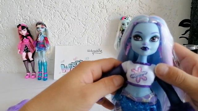 Monster High G3 Abbey Bominable Doll Review and Unboxing смотреть онлайн