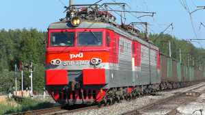 ВЛ11.8-774 Б/775 с грузовым поездом