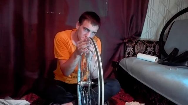 Антон Фатеев | Сборка заднего колеса от Десна Вояж смотреть онлайн