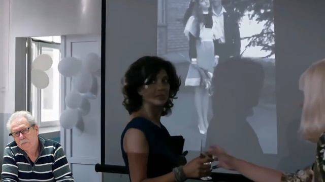 ДВЕ ПОГАСШИЕ СВЕЧИ смотреть онлайн