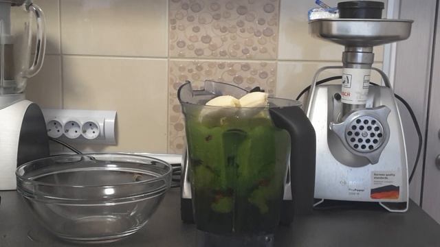 ЗЕЛЁНЫЙ СМУЗИ ДЛЯ ОЧИЩЕНИЯ ОРГАНИЗМА И ПОХУДЕНИЯ. смотреть онлайн