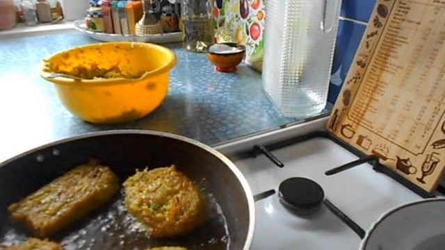 Капустные котлеты с манкой/постные котлеты смотреть онлайн