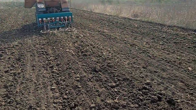 Китайська сівалка. Посів ярого ячменя 2022 р. смотреть онлайн