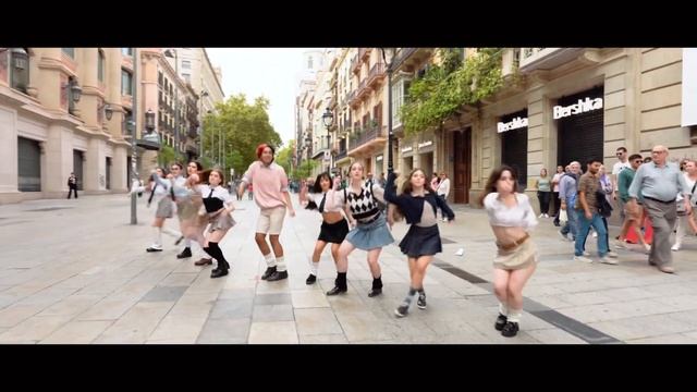 [KPOP IN PUBLIC BARCELONA] TWICE (트와이스) - Talk That Talk Dance Cover By Nebula Unit смотреть онлайн