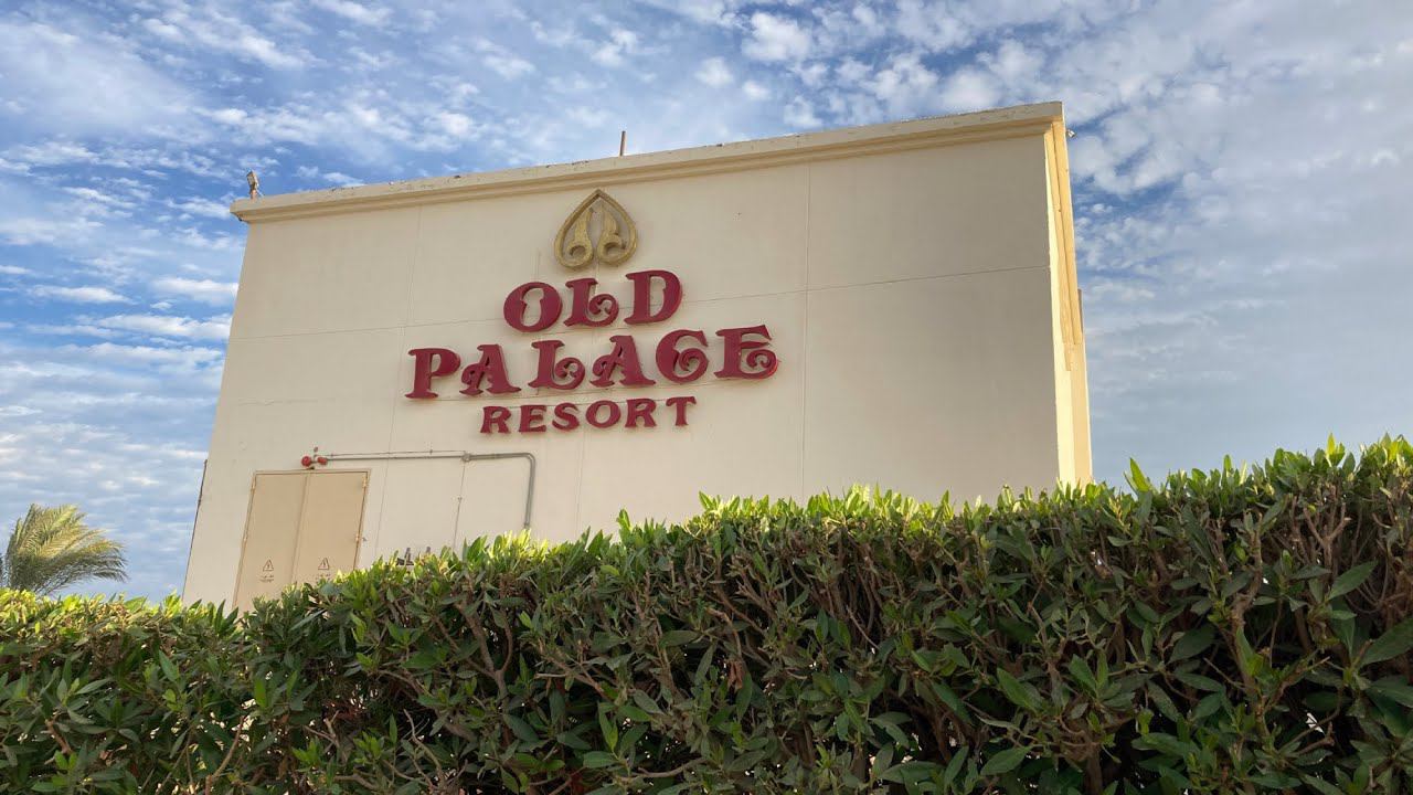 Old Palace Resort смотреть онлайн