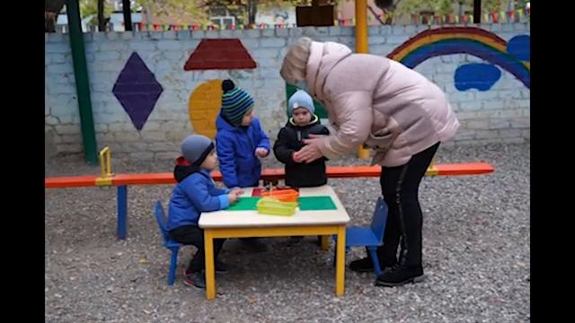 Прогулка младшая группа смотреть онлайн