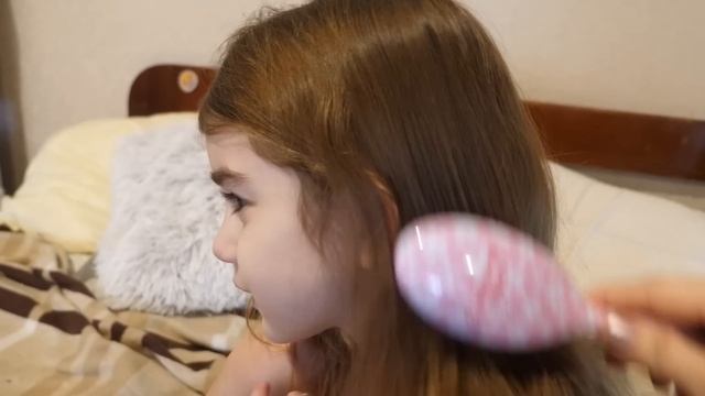 VLOG Пойдёт ли Алиса в этом году в школу смотреть онлайн