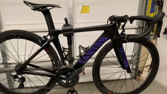 Update: Chinese carbon road bike.. AIRWOLF T1000, with Shimano Ultegra R8000 groupset смотреть онлайн