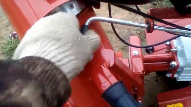 Мотоблок УГРА и СНЕГОУБОРШИК, чудеса проектирования смотреть онлайн