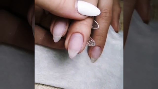 Красный маникюр ? Классика всегда в моде ? смотреть онлайн