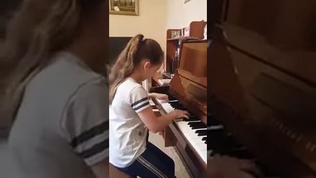 Гервидз Варвара, 10 лет, А. Лешгорн, этюд ор. 66, #25 смотреть онлайн