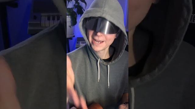 Как учиться играть на гитаре или укулеле с нуля смотреть онлайн