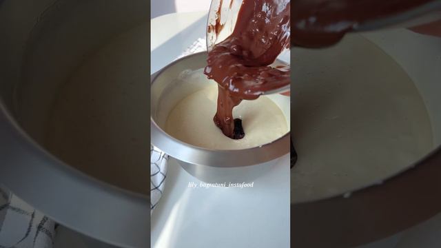 Բրաունի ենք թխում. շոկոլադասերներին այստեղ #բրաունի #brauni #рецепт #chocolate смотреть онлайн