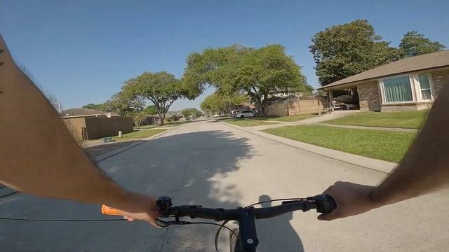 Momentum UX 3S Review!! Hybrid Urban Gravel MTB смотреть онлайн