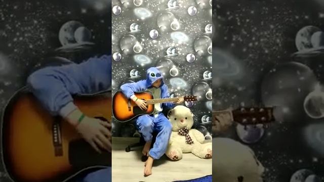 Семейный центр «МечтайLAND” приглашает детей от 5-ти лет на занятия в школу "ГИТАРА БЕЗ ГРАНИЦ" смотреть онлайн