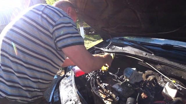 Мойка двигателя своими руками!!! ДЕШЕВОЕ СРЕДСТВО... смотреть онлайн