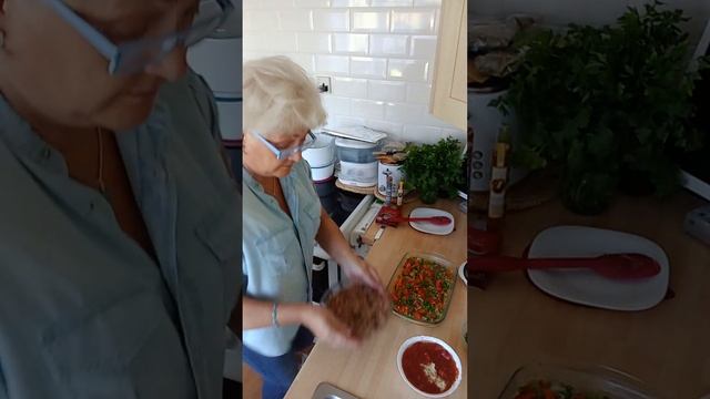 Тефтели по рецепту из Кипра/Meet Balls From Cyprus  Recipe