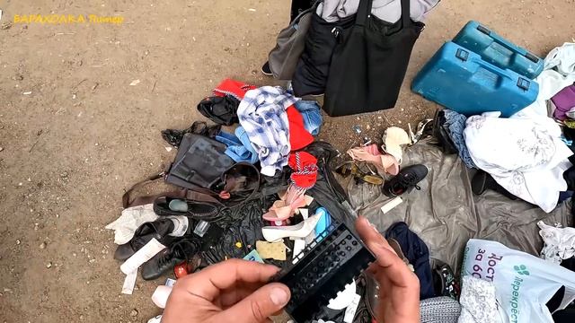 Поход на барахолку Санкт-Петербурга. Всё БЕСПЛАТНО, если успеешь. Блошиный рынок на Удельной смотреть онлайн