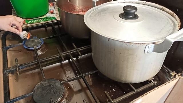 Переезд под Краснодар.Обработка и заготовка чеснока на длительное хранение. смотреть онлайн