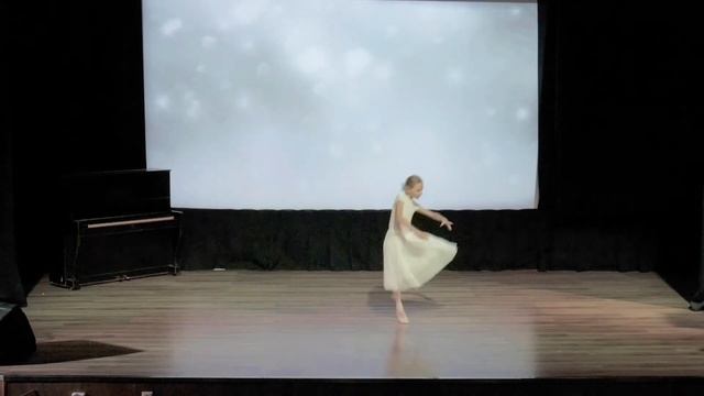ЛЕТО, 2020 :: ЧЕТВЕРТАЯ СМЕНА / Шоу талантов «MEDIA TALENT FEST» - Чихачева Елизавета смотреть онлайн
